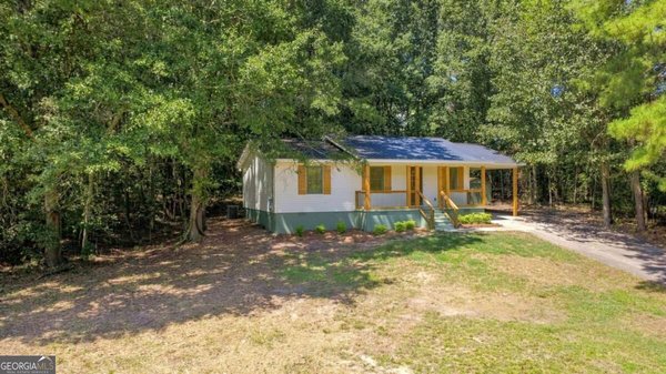 131 Hummingbird Lane Calhoun
