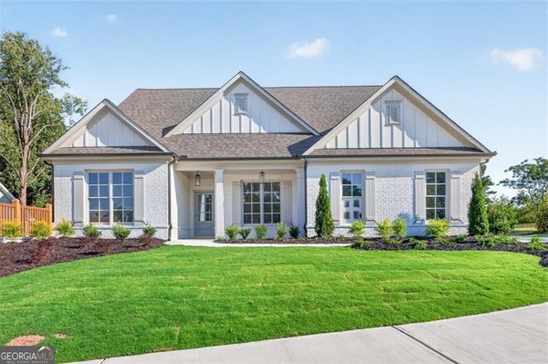 4775 E Reed Road, Gainesville