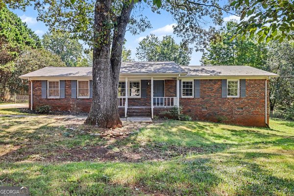 5139 Presley Drive, Flowery Branch