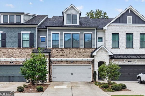 210 Walker Avenue, Roswell