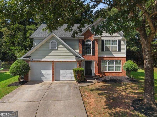 1442 Hampton View Court, Marietta