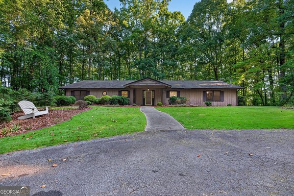 536 Adams Road, Fayetteville