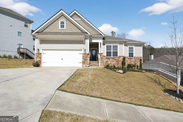 717 Broken Arrow, Waleska