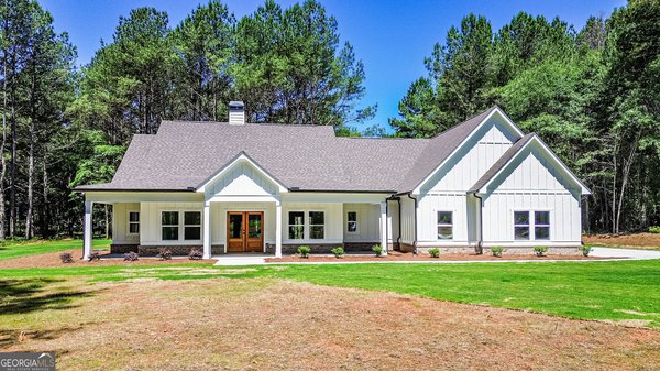 1271 Simmons Road, social circle