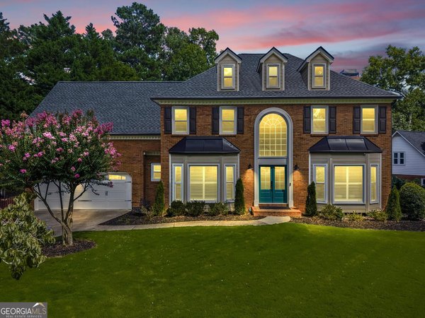 8325 Riverbirch Drive, Roswell
