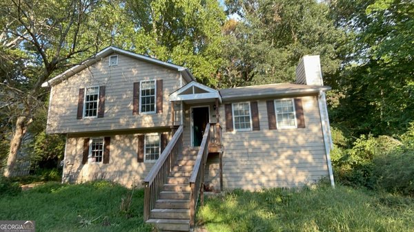 3221 Summer Wood Circle, Snellville