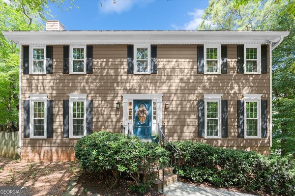 4977 Kings Wood Drive, Roswell