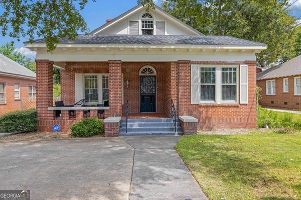 1240 Peacock Avenue Columbus