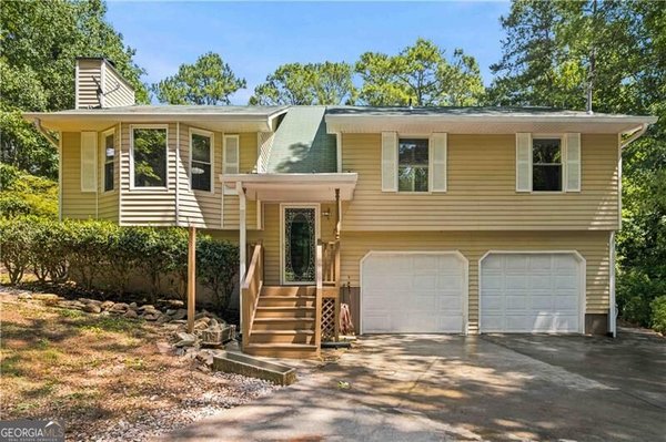 4086 Chapel Hill Road, Douglasville