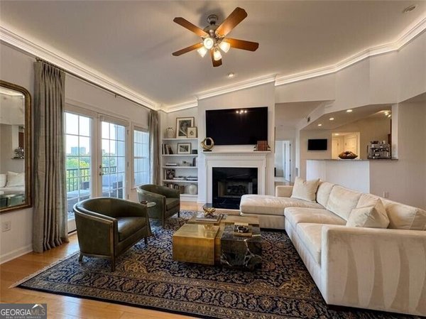 3275 Lenox Road, Atlanta