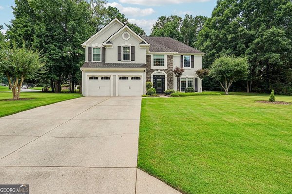 162 St Martin Drive, Suwanee