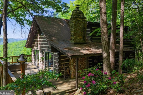 1049 Rockwater Road, Ellijay