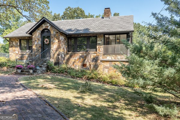 20 Lindberg Drive, Rome