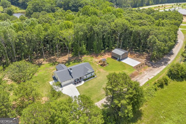 1025 Dewey Road, Statham