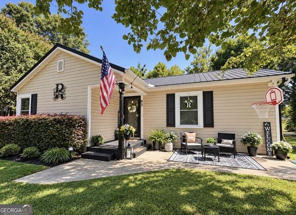 83 Third Street Hartwell