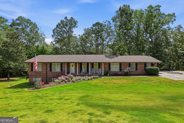 155 Valley Road, Toccoa
