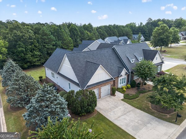 402 Leamington Lane, Macon