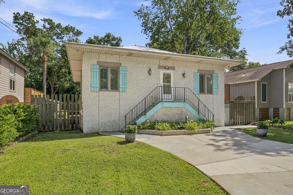 222 Circle Drive St. Simons