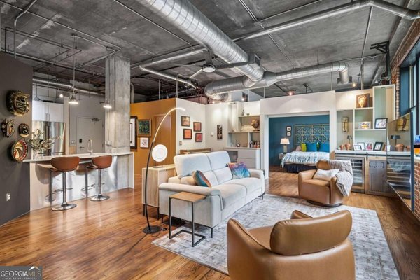3235 Roswell Road, Atlanta