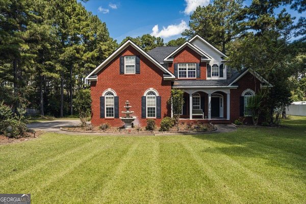 136 Hidden Lakes Drive, Gray