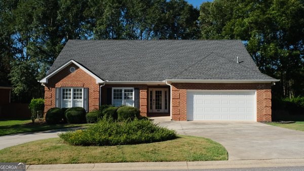 850 Saint Ives Lane, Athens