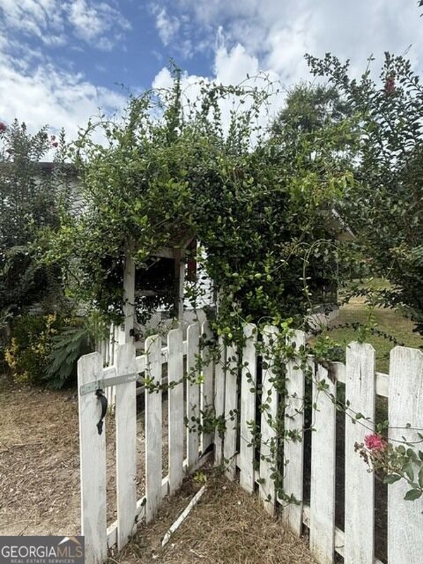 221 Lee, Milledgeville