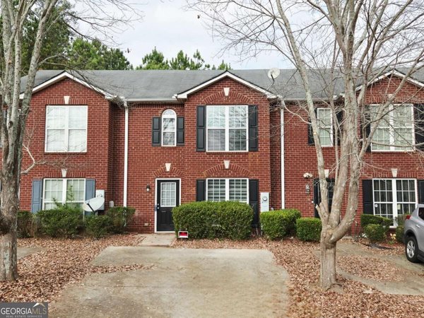 2430 Piering Drive Lithonia