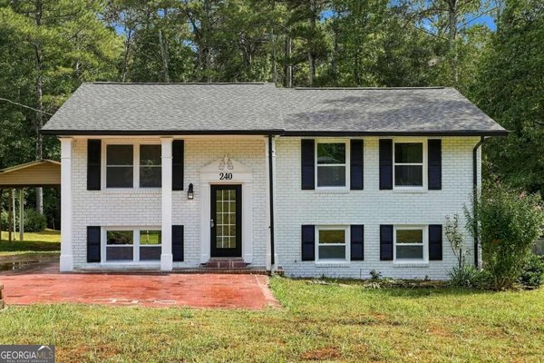 240 Merlin Place Athens