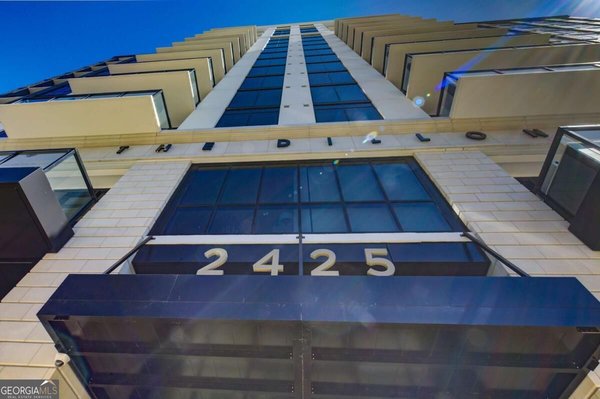 2425 Peachtree Road, Atlanta