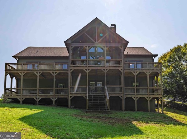 452 Captains Court, Clarkesville