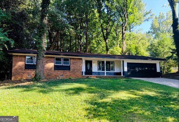 4205 Commodore Drive, Atlanta