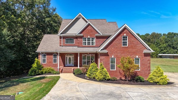 140 Barker Road Rome