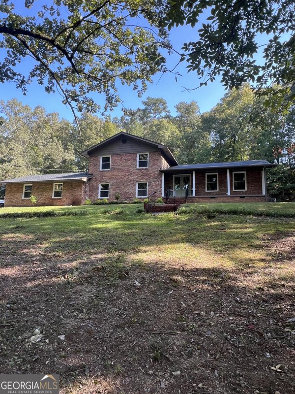 203 Woodland Drive Calhoun