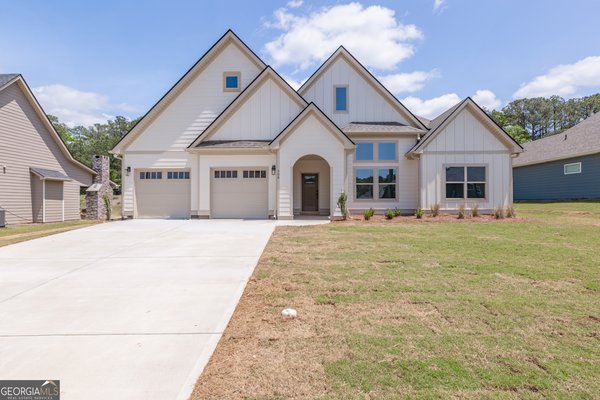 308 Hammerstone Court Senoia