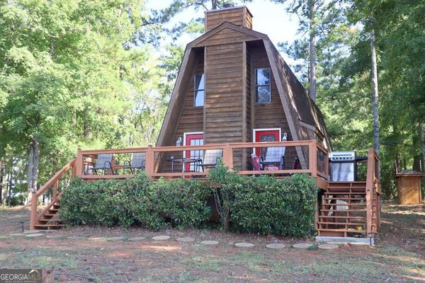 925 Barbara Point Road, Sparta