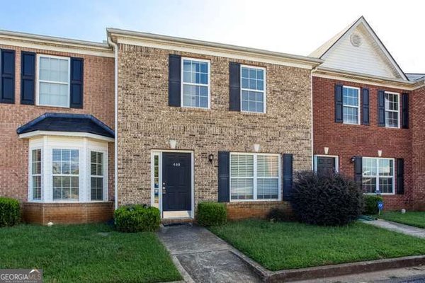 7712 Autry Circle, Douglasville