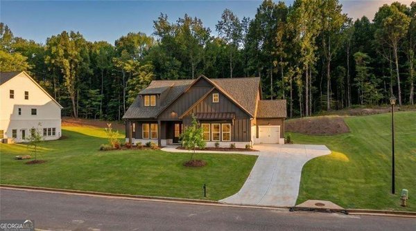 8340 Creekside Overlook Drive, Gainesville