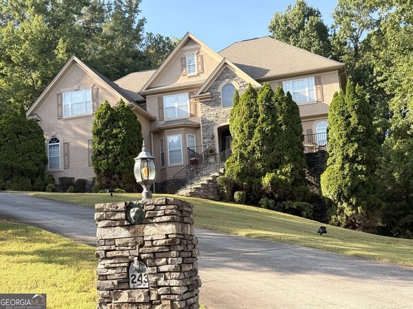 243 Smokerise Trace Peachtree City