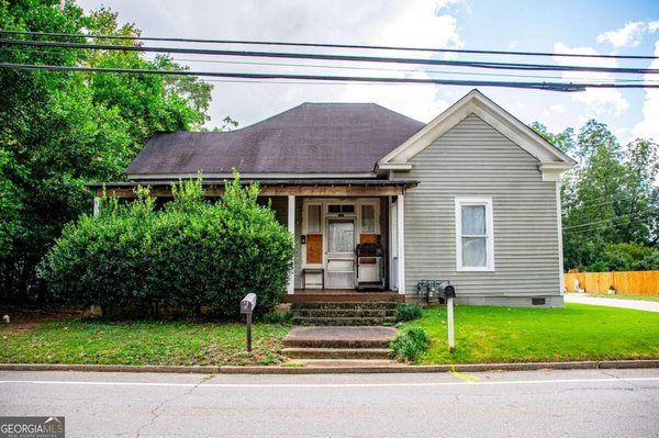 201 Austin Avenue Carrollton