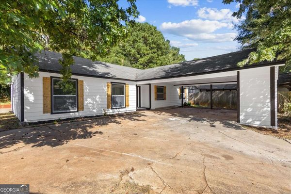 4424 Carriage Trl, Stone Mountain