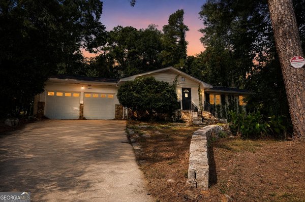 1127 Renee Drive, Decatur