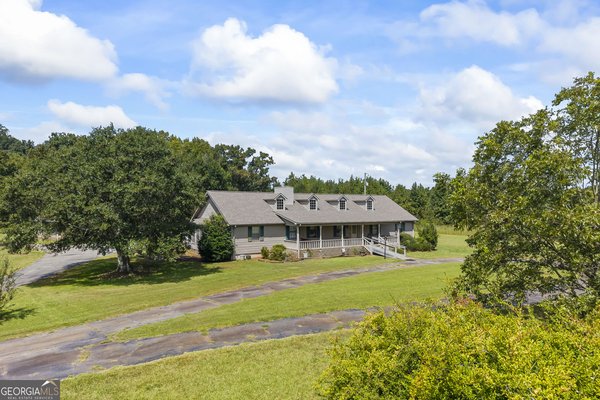 1655 Akin Road, Martin