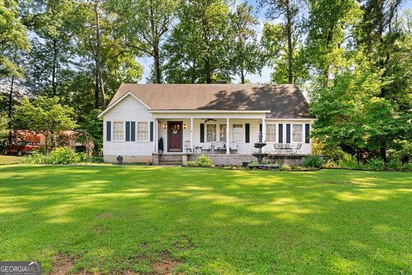606 Woodland Drive Dalton