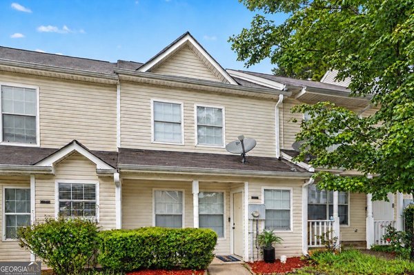 5955 Sherwood Trace Lithonia