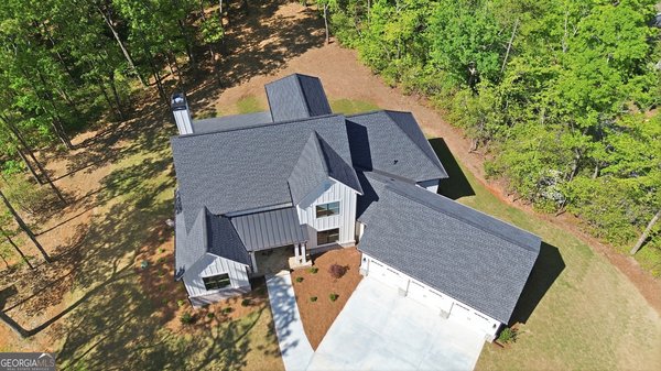 110 Fall Pippin Court, Clarkesville