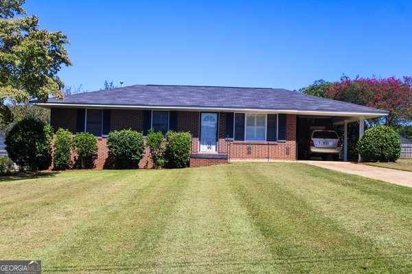 126 Chilton Crescent Lagrange