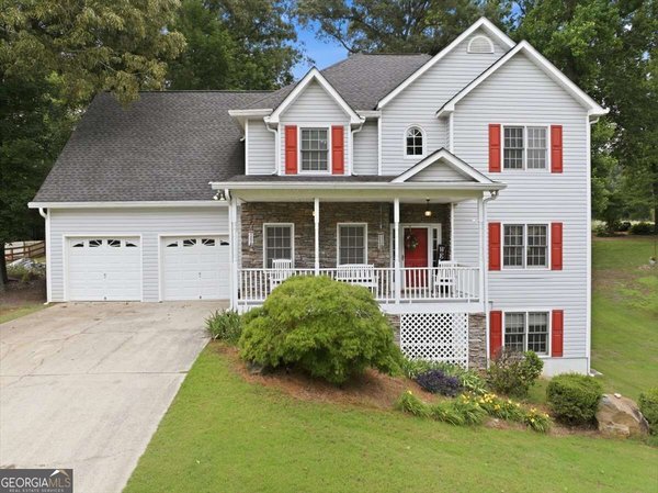 172 Glenn Eagles Way, Hiram