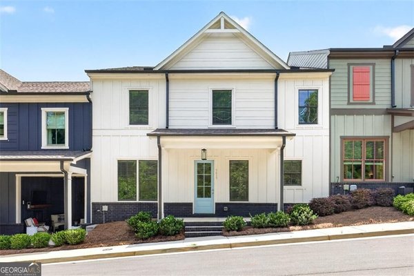 5619 Pine Street Flowery Branch