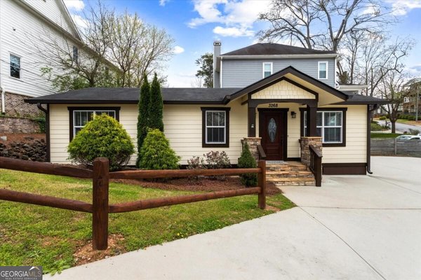 3268 Mae Avenue Brookhaven