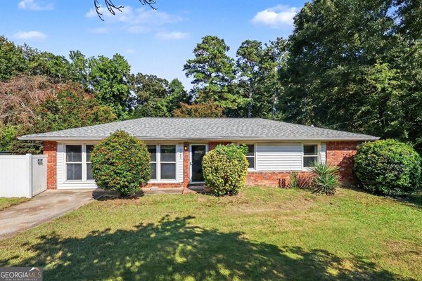 6786 Tralee Drive, Lithia Springs
